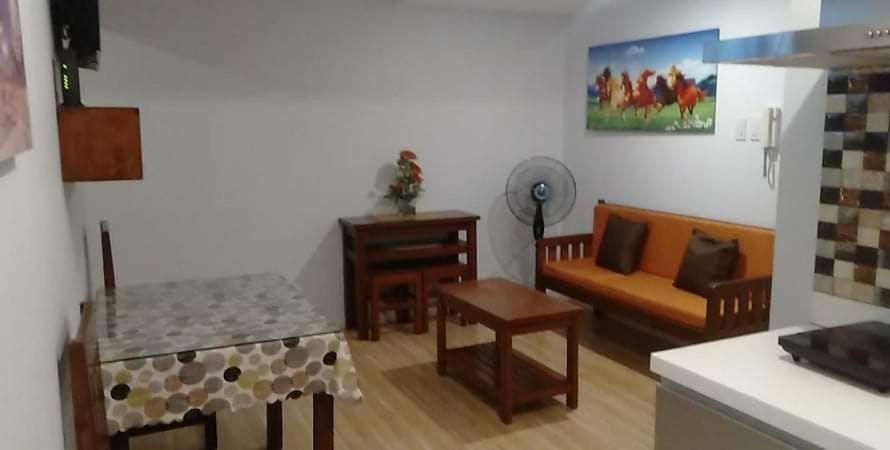 Azure C5 Man-Made Beach Balcony Multiple Units マニラ市 エクステリア 写真