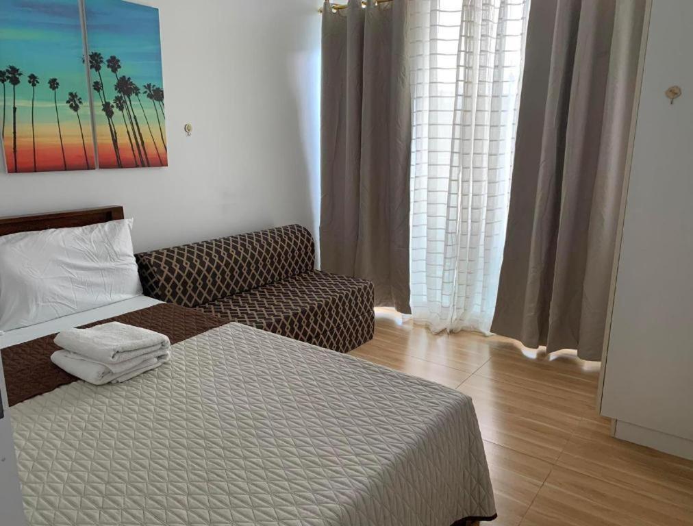 Azure C5 Man-Made Beach Balcony Multiple Units マニラ市 エクステリア 写真