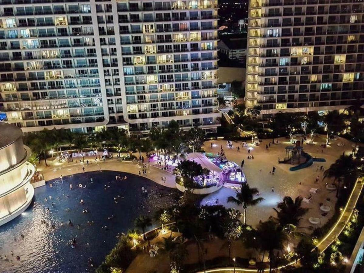 Azure C5 Man-Made Beach Balcony Multiple Units マニラ市 エクステリア 写真