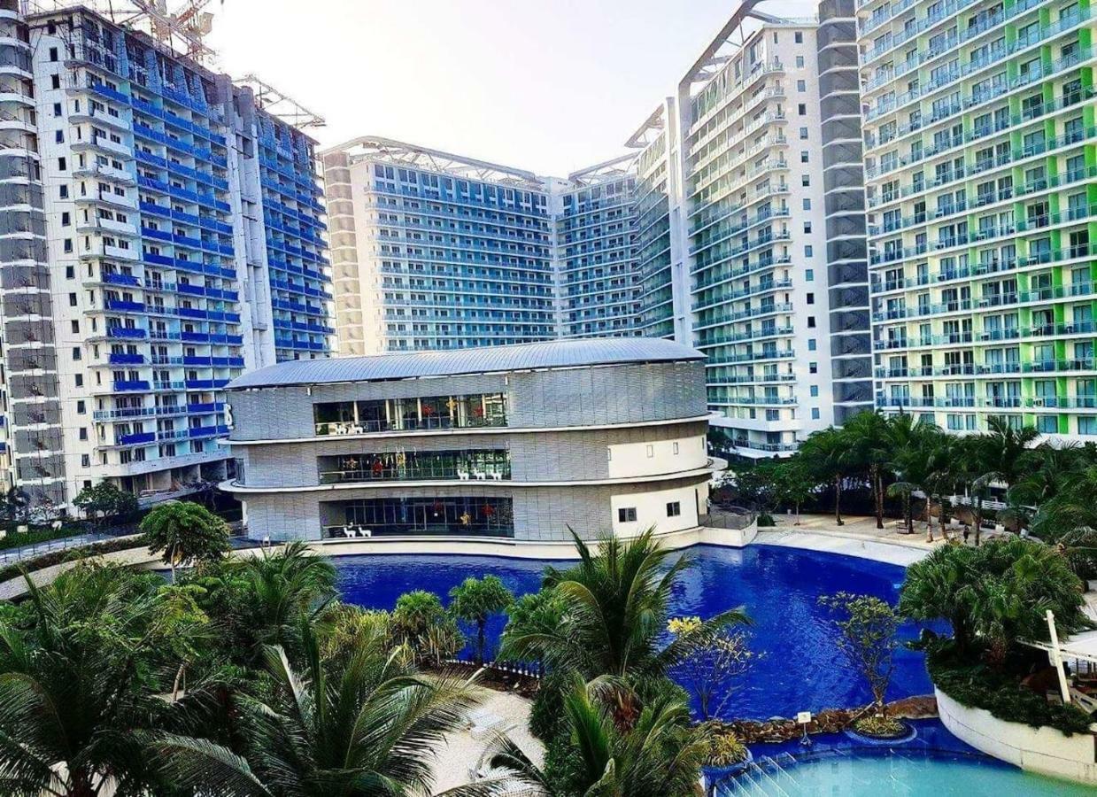 Azure C5 Man-Made Beach Balcony Multiple Units マニラ市 エクステリア 写真