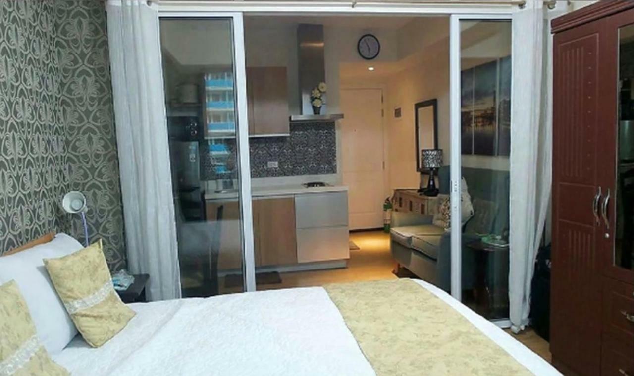 Azure C5 Man-Made Beach Balcony Multiple Units マニラ市 エクステリア 写真
